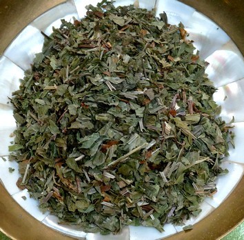 Waldmeister - heimisches Räucherwerk