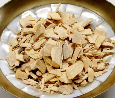 Holunderholz zum Räuchern