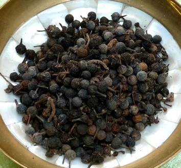 Kubeben zum Räuchern