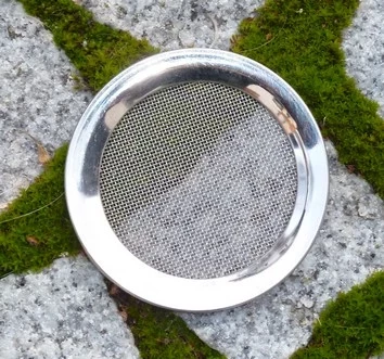 Edelstahlsieb glänzend