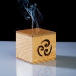 Räucherwürfel Erde - Räucherkegelhalter aus Holz