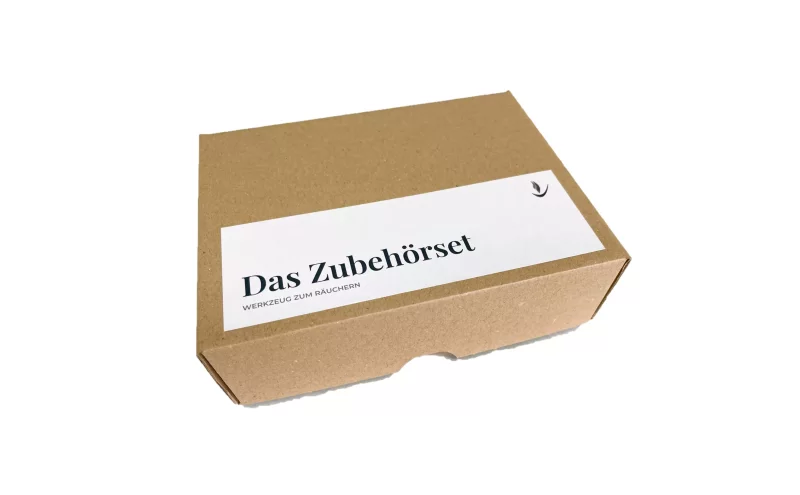Kartonverpackung des Zubehörsets